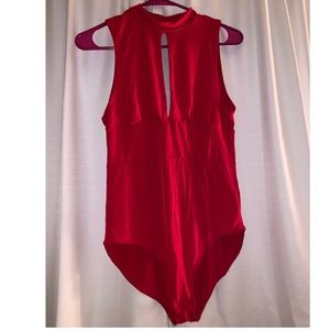 RED KEYHOLE BODYSUIT